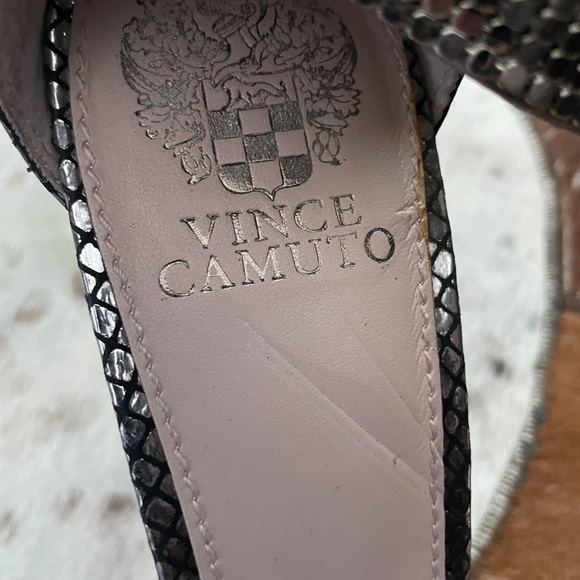 Vince Camuto Black and Silver Heels - Picture 3 of 7